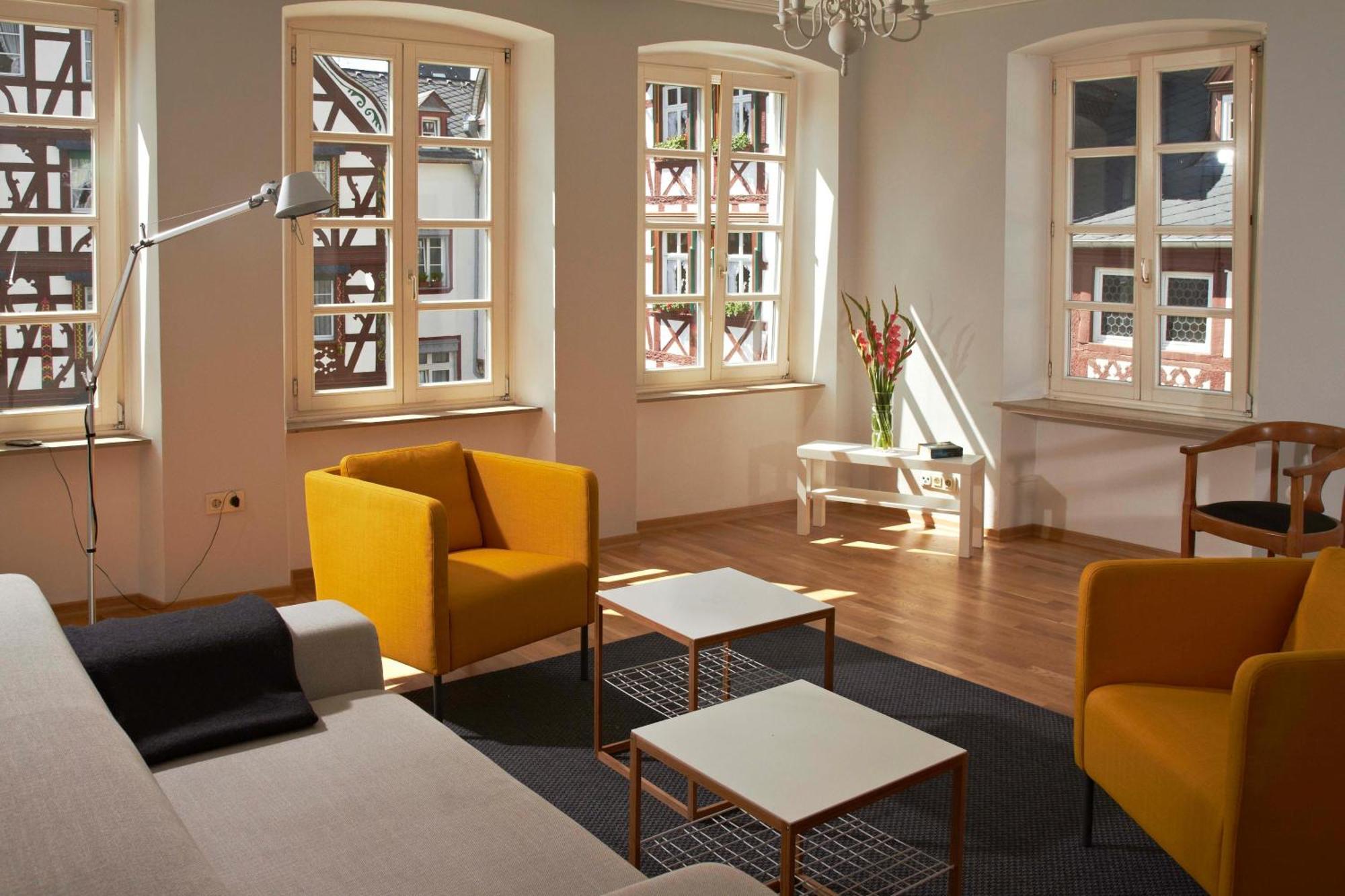 Ferienwohnung Am Historischen Marktplatz 베른카슈텔쿠에스 외부 사진